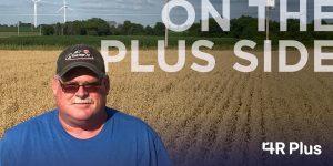 Iowa farmer Wayne uses 4R Plus practices to diversify crop rotation and improve soil